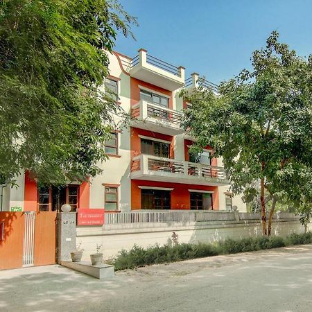 Treebo Iffco Chowk Γκουργκάον Εξωτερικό φωτογραφία